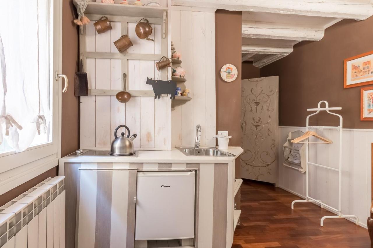 Ferienwohnung Ca Falier Piccolo - Little Sweet Studio In 10-12 Minutes From Bus&Train Station Venedig Exterior foto
